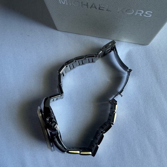 Michael Kors Multifunction Two-Tone Stainless Steel Watch- style Boyfriend watch - Picture 6 of 7